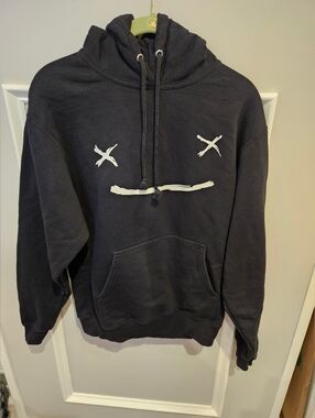 Dream streamer sweatshirt. Unisex size small. Dream logo but with X's as eyes.